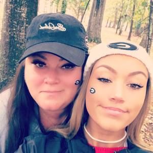 Meet your Posher, Tara